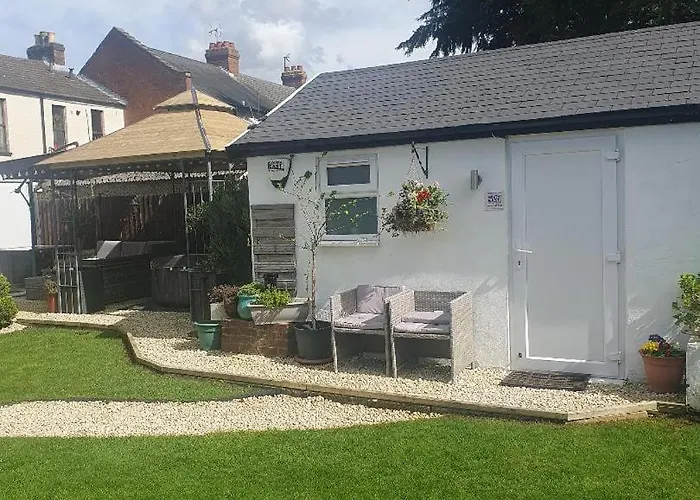 Sally\'S Bed And Breakfast