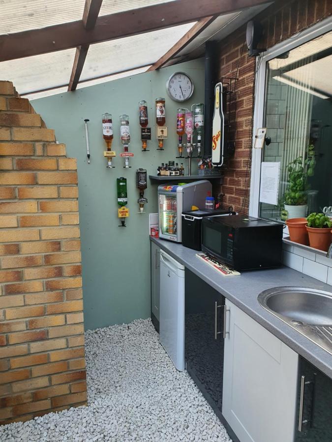 Sally's * Luton (Bedfordshire)