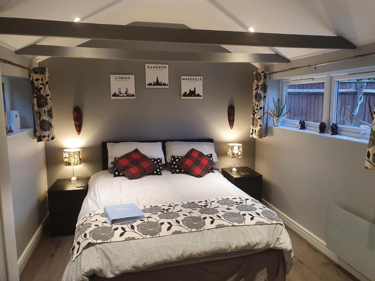 Sally's Bed & Breakfast